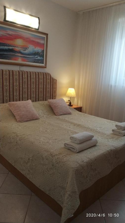 Diklo Beach Apartments Robert & Renata 扎达尔 外观 照片