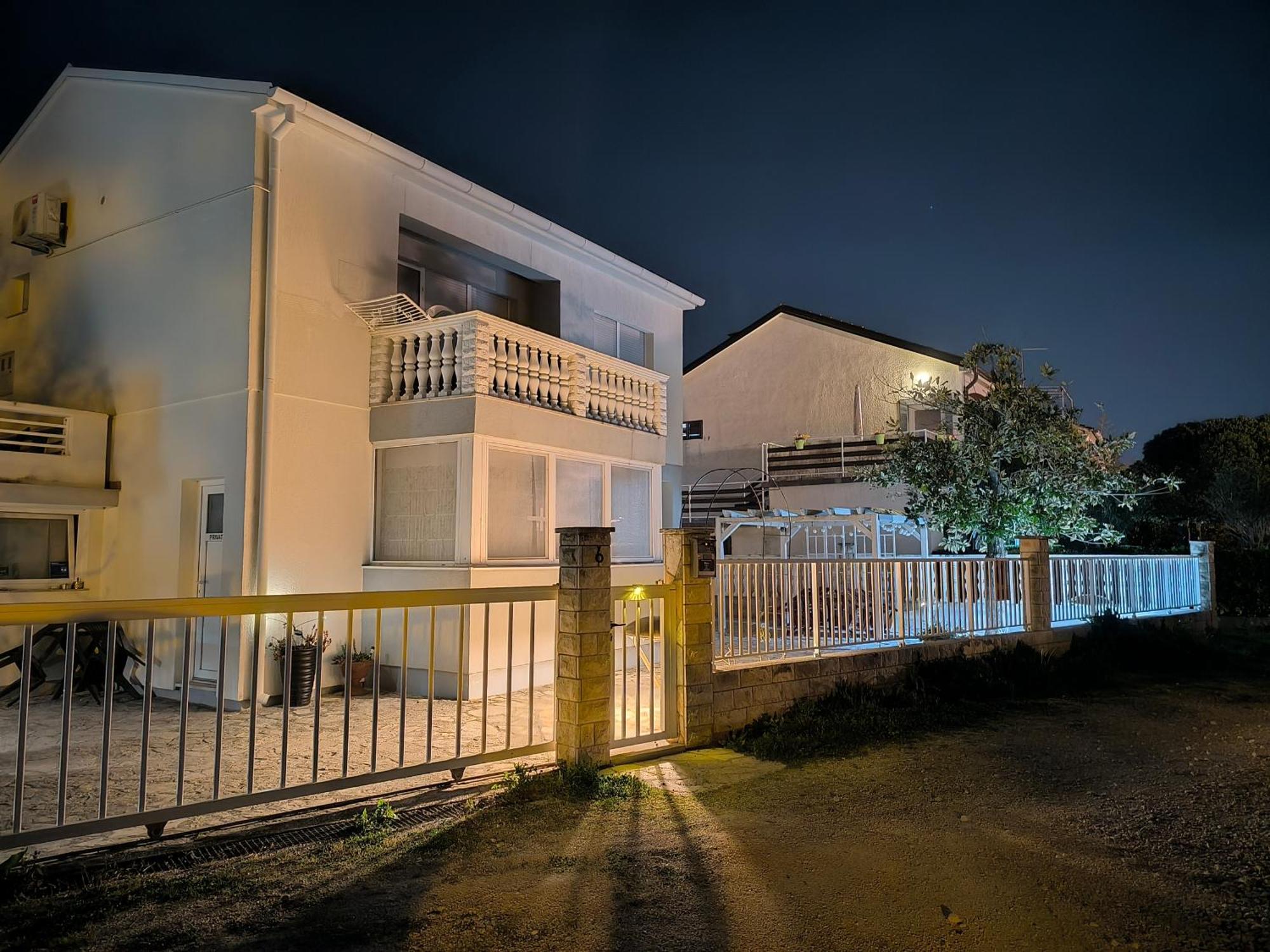 Diklo Beach Apartments Robert & Renata 扎达尔 外观 照片