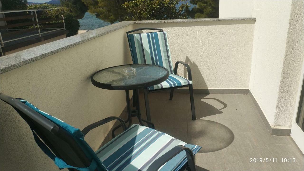 Diklo Beach Apartments Robert & Renata 扎达尔 外观 照片